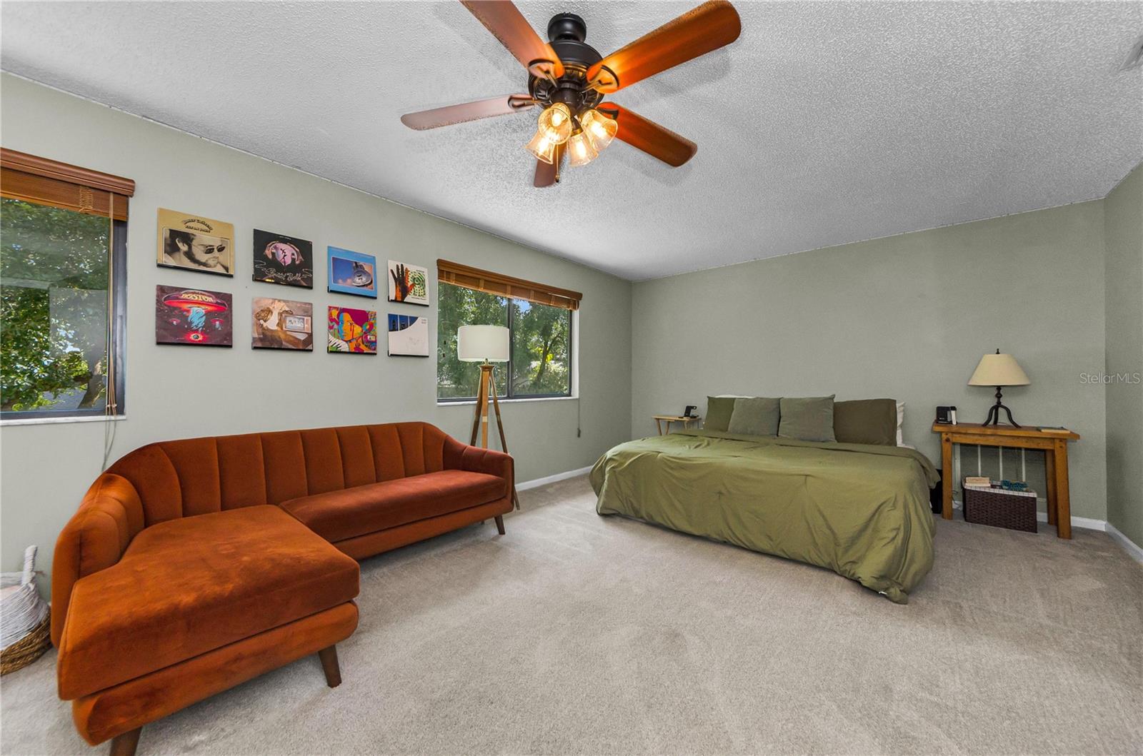 Primary suite (upstairs)