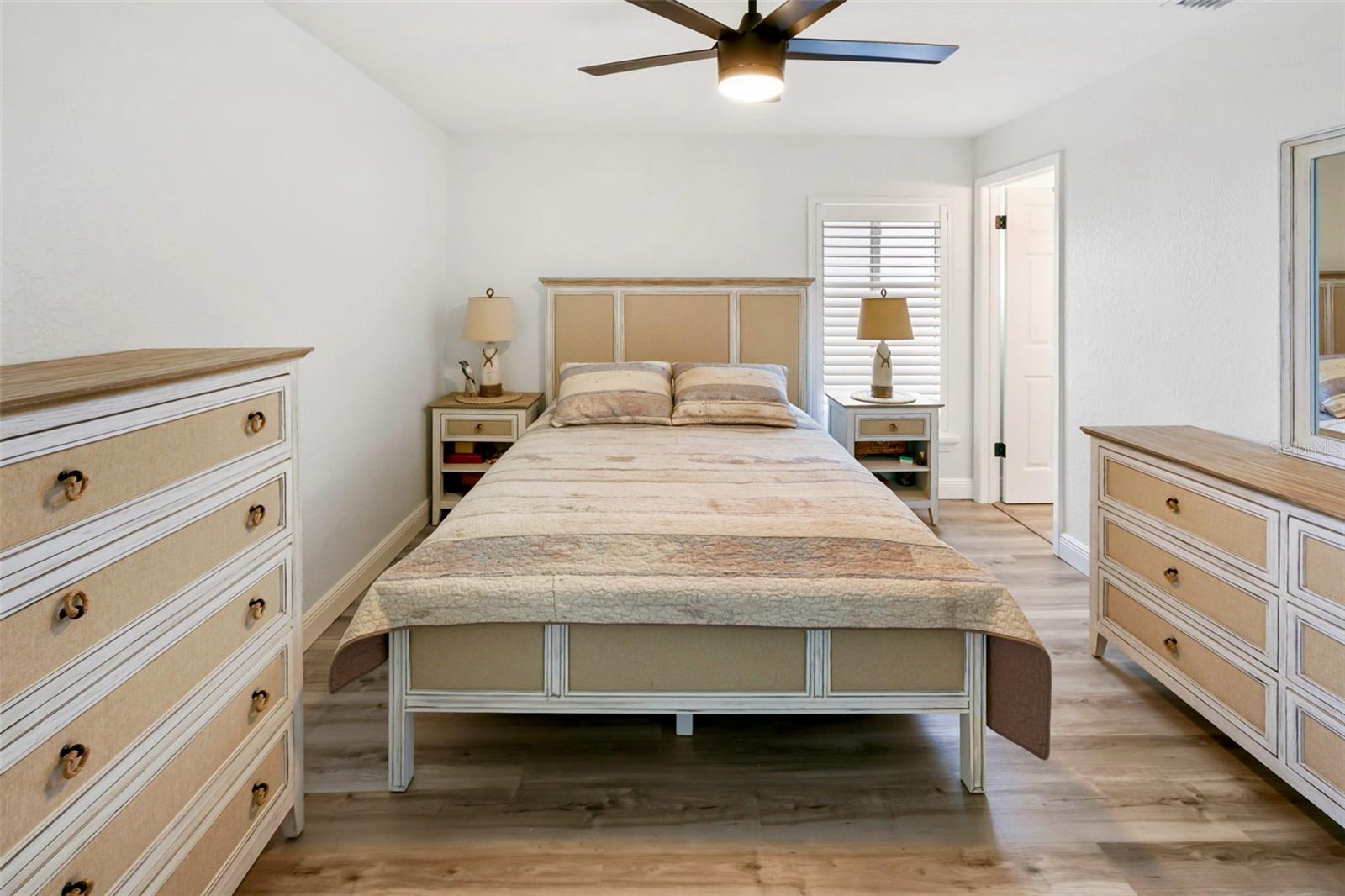 32-Primary bedroom