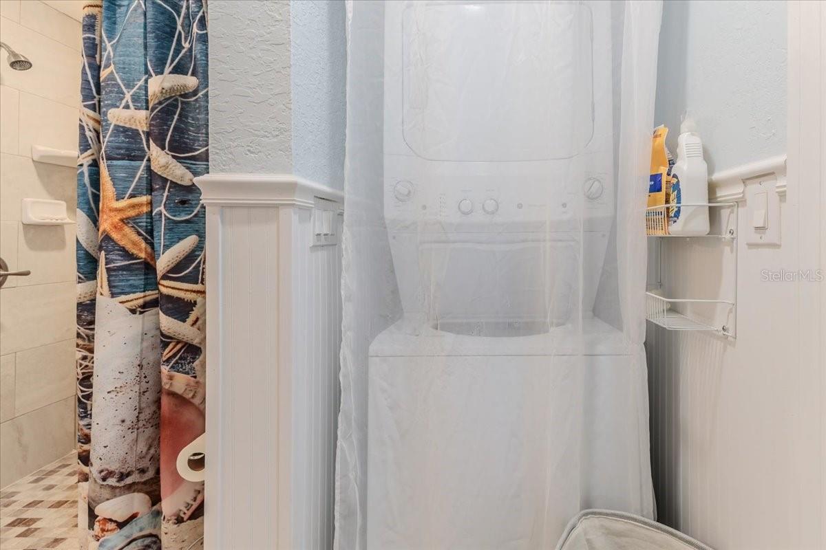 Stackable Washer & Dryer