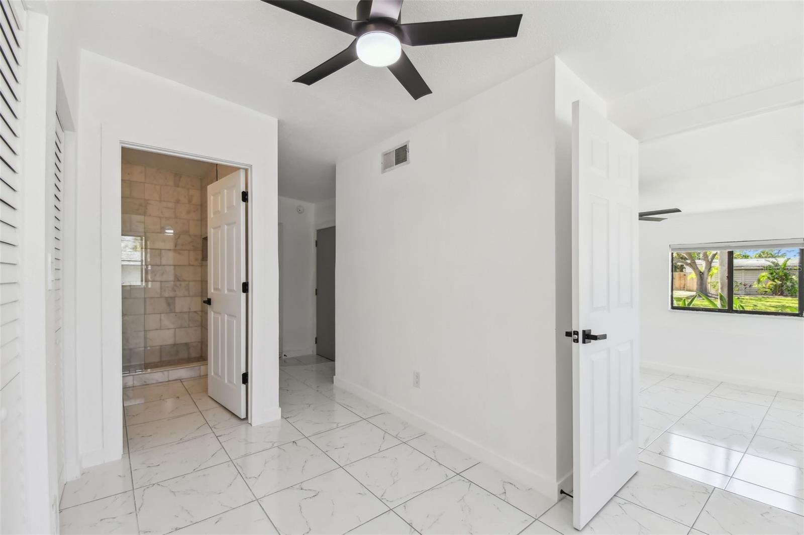 Primary Suite Entryway