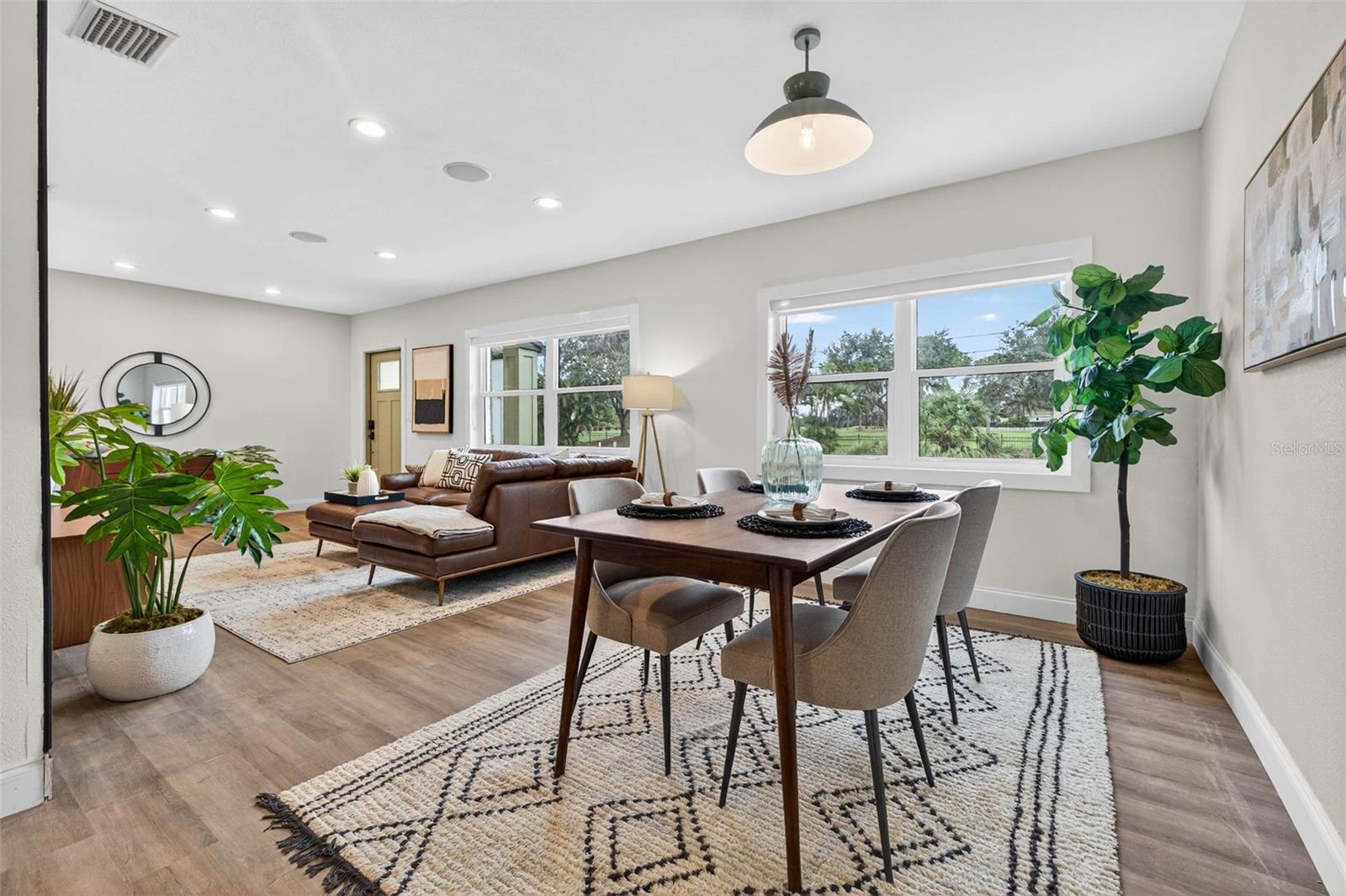 Living/Dining