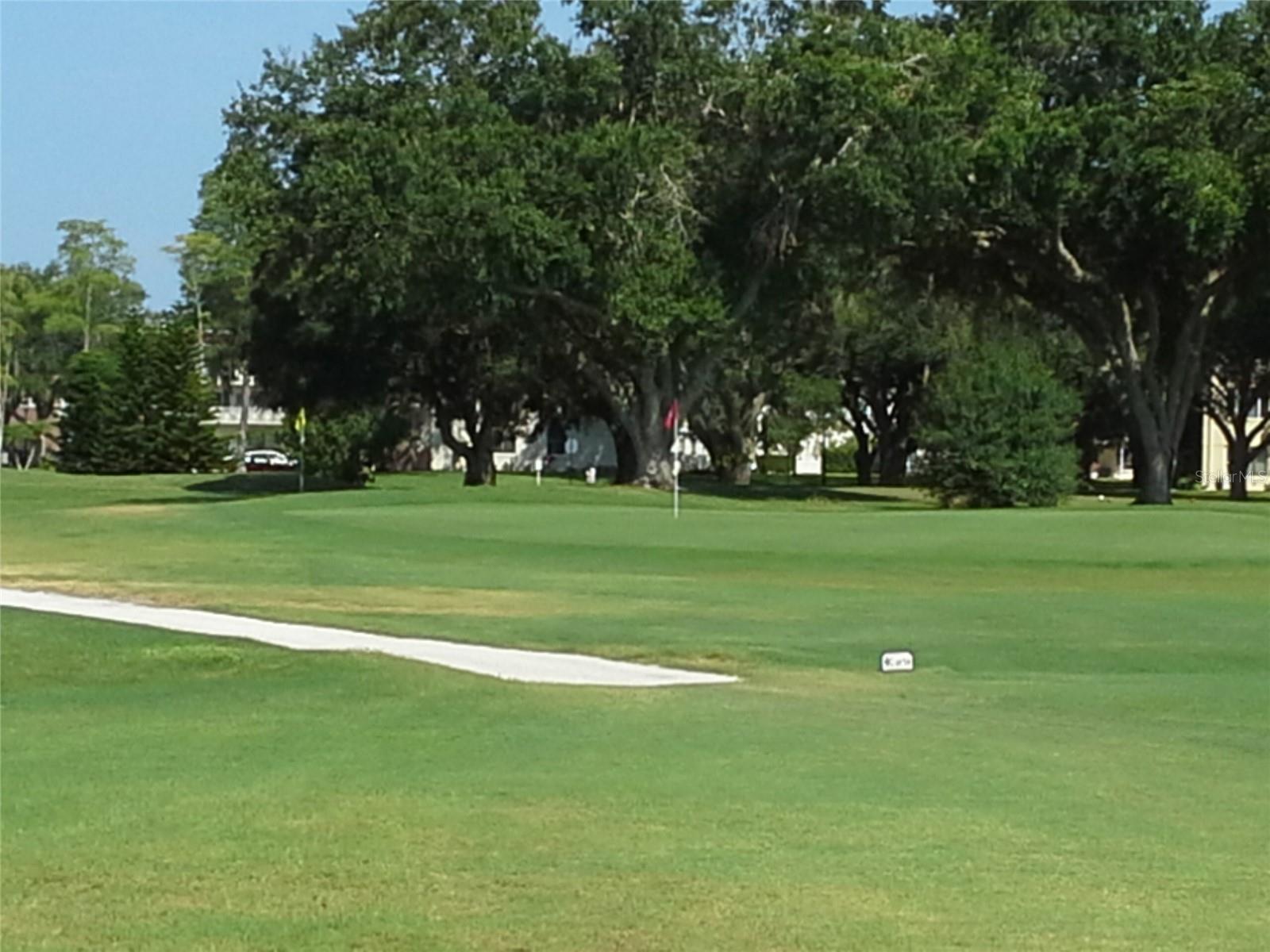 9 Holes, Par 3 & 4