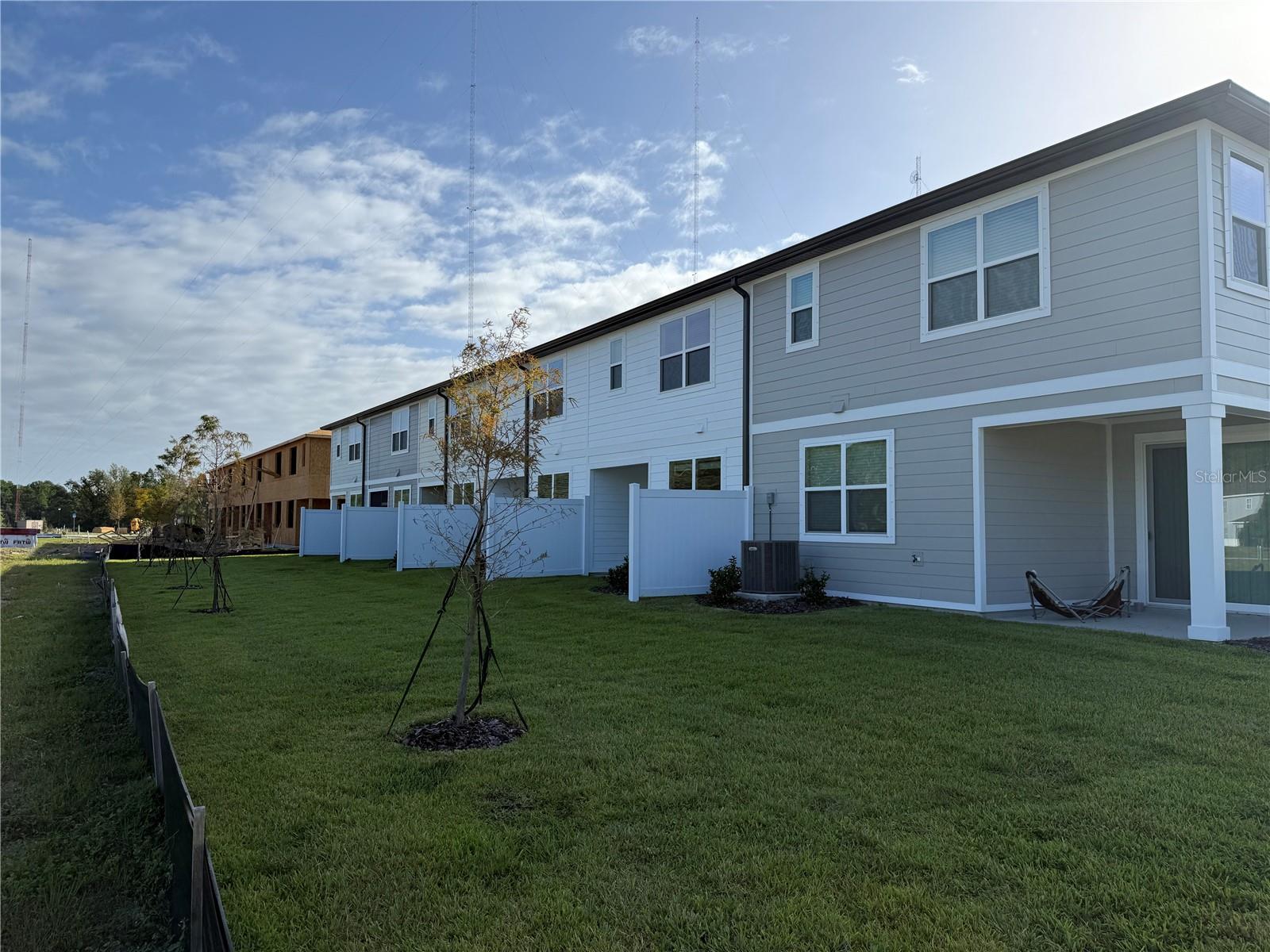 Sample Photo - Back Exterior