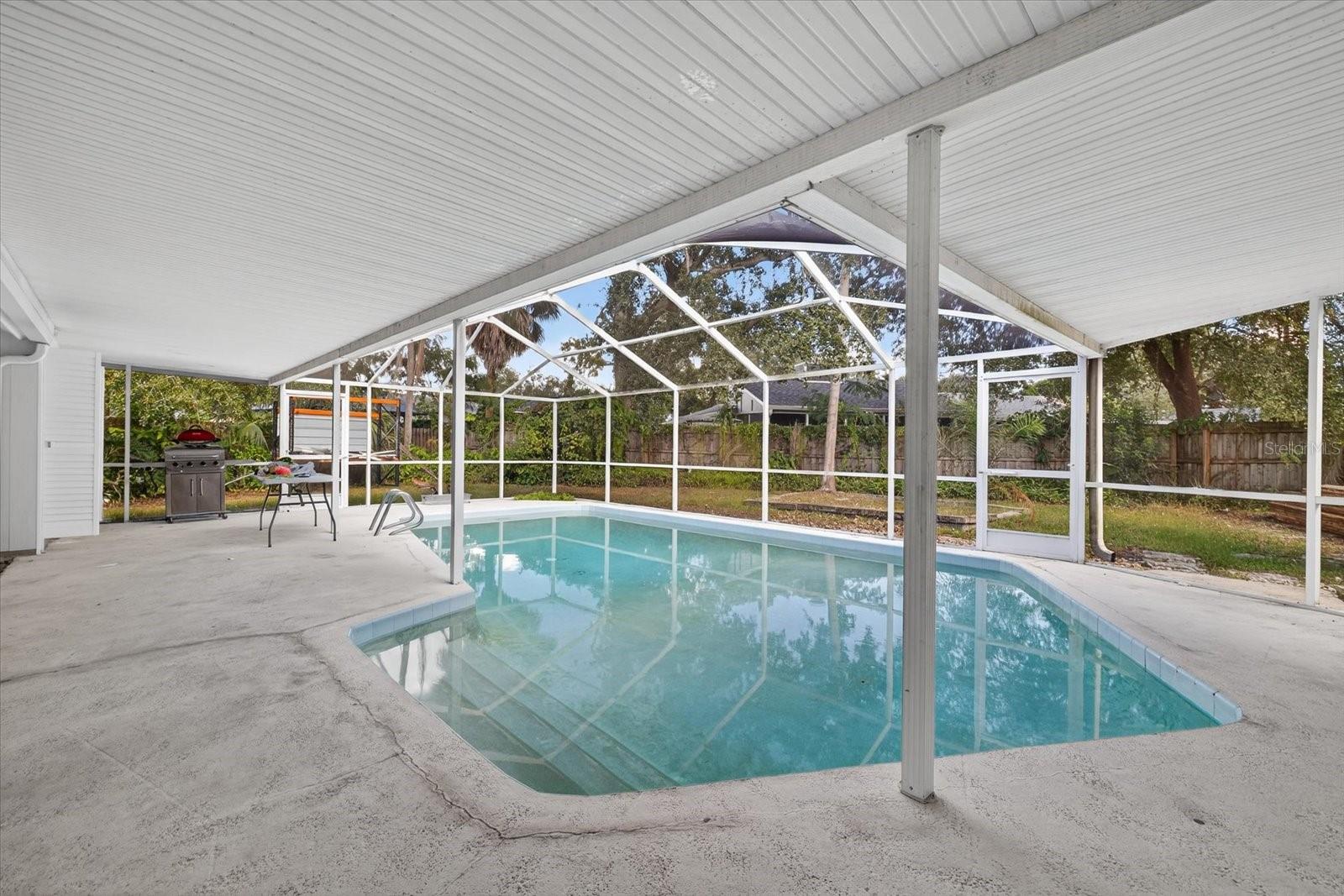 Pool 2