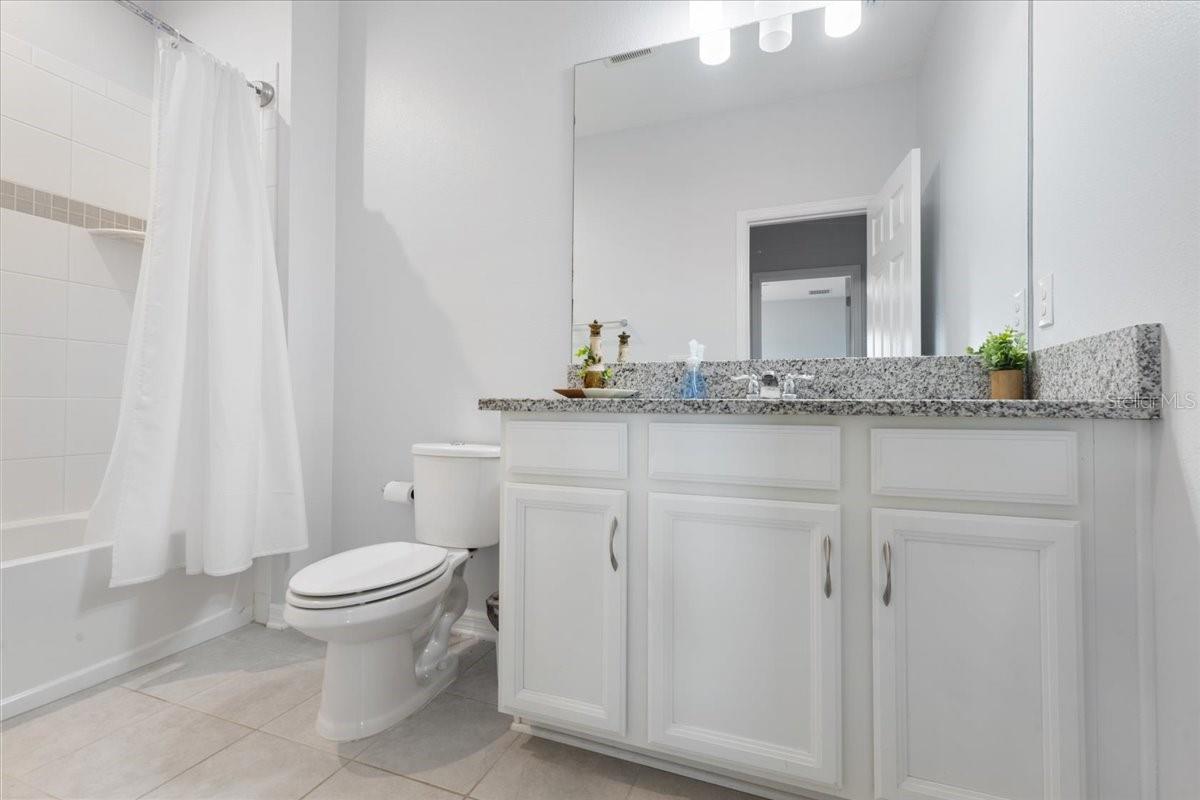 4th bathroom