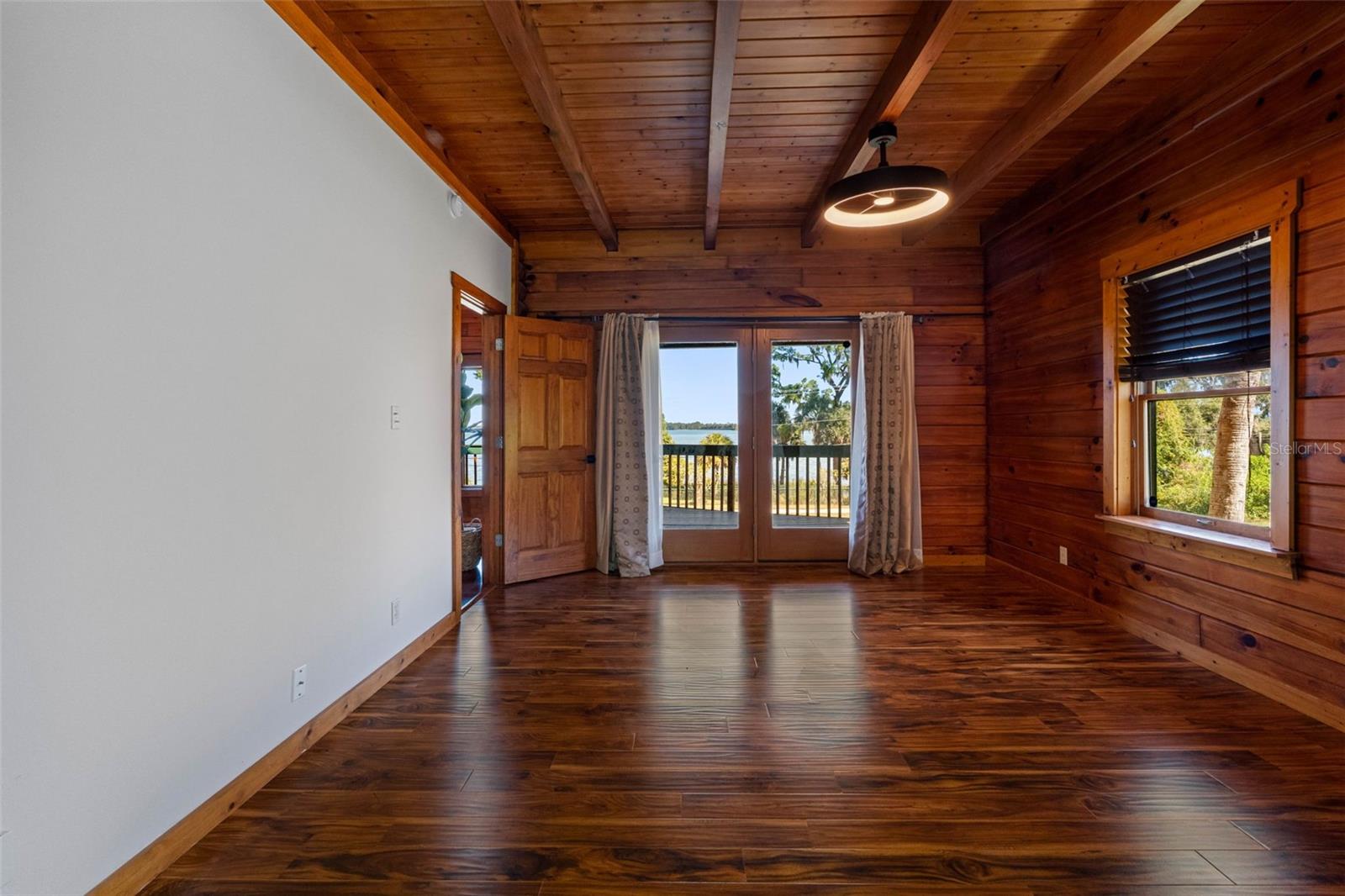 2nd floor Primary Bedroom11401 Thonotosassa Rd, Thonotosassa, FL