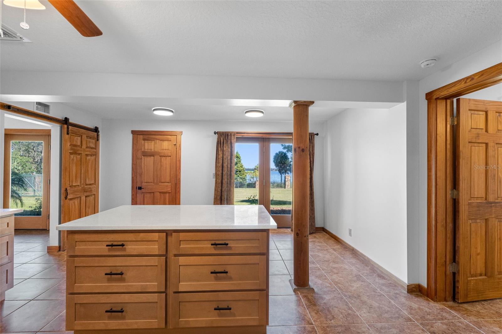 1st floor Kitchen11401 Thonotosassa Rd, Thonotosassa, FL
