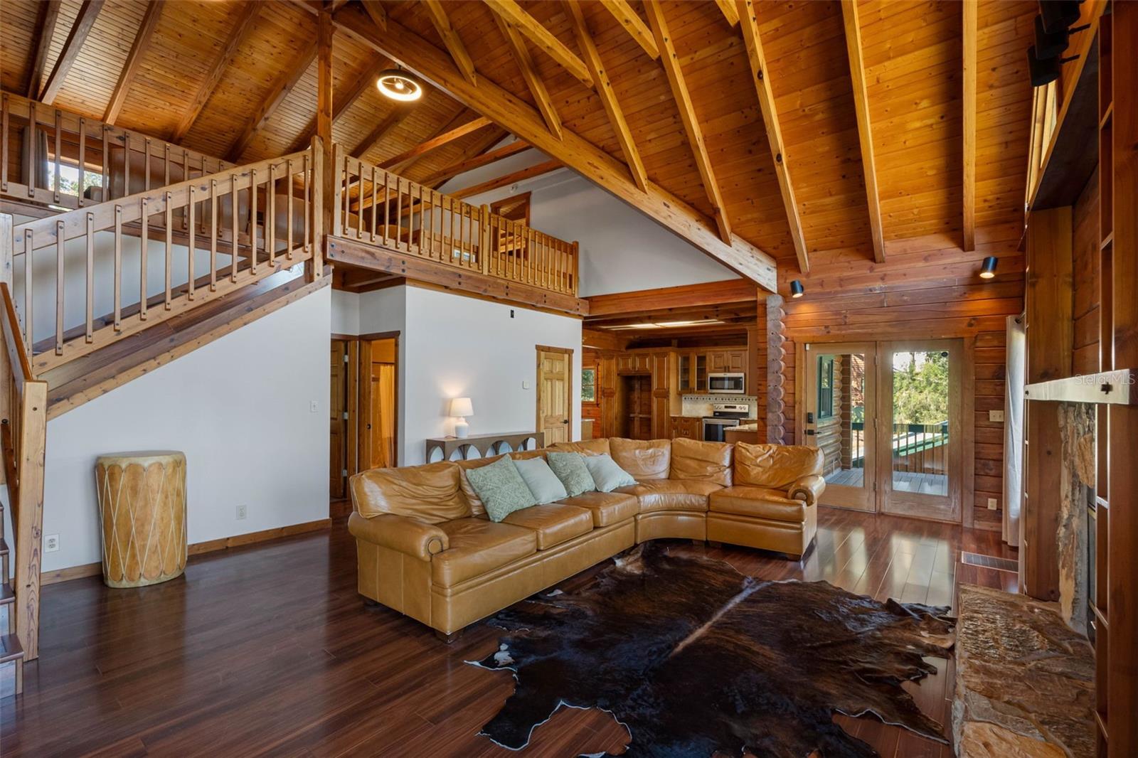 Great Room11401 Thonotosassa Rd, Thonotosassa, FL