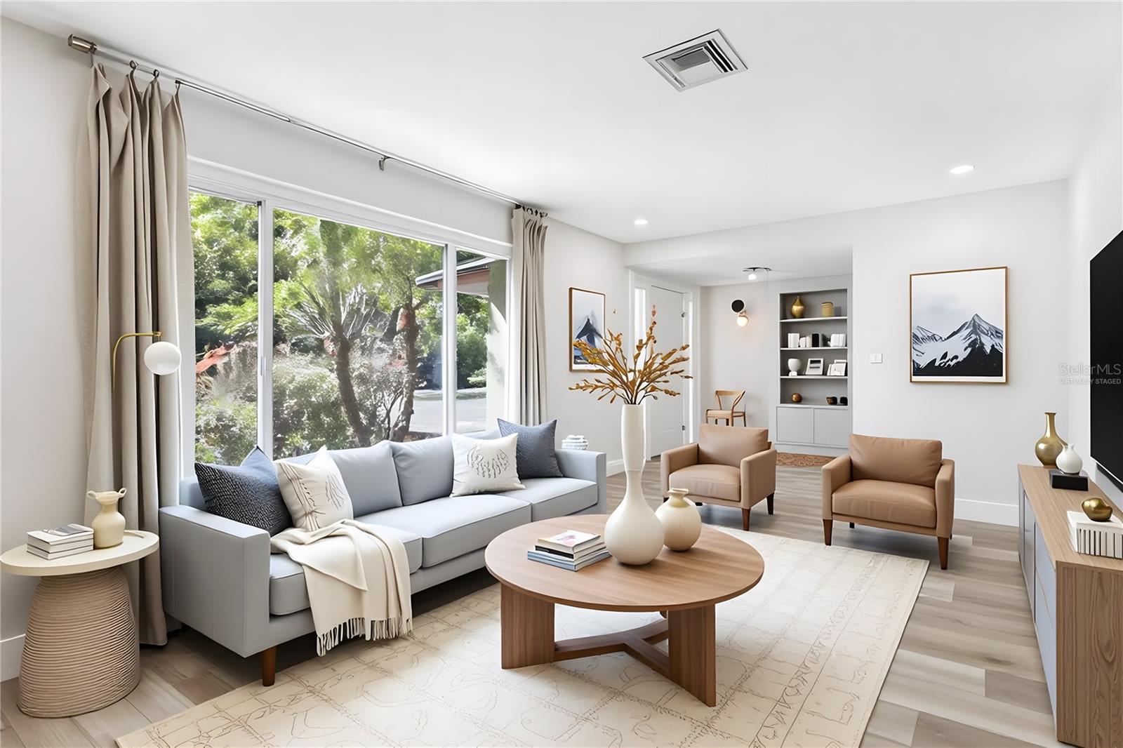 *VIRTUALLY STAGED* LIVING ROOM