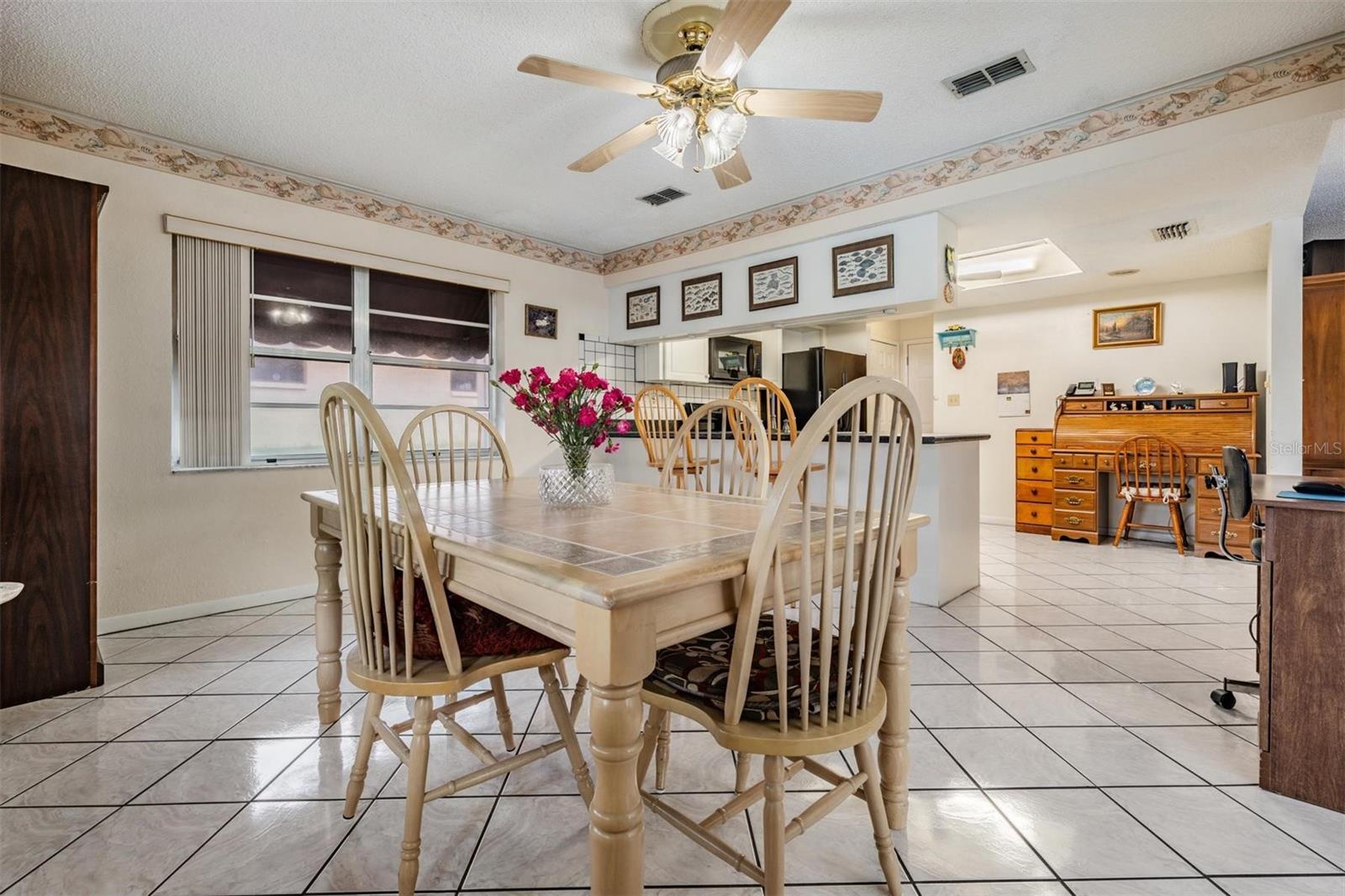 Large Dining Room or Family Room