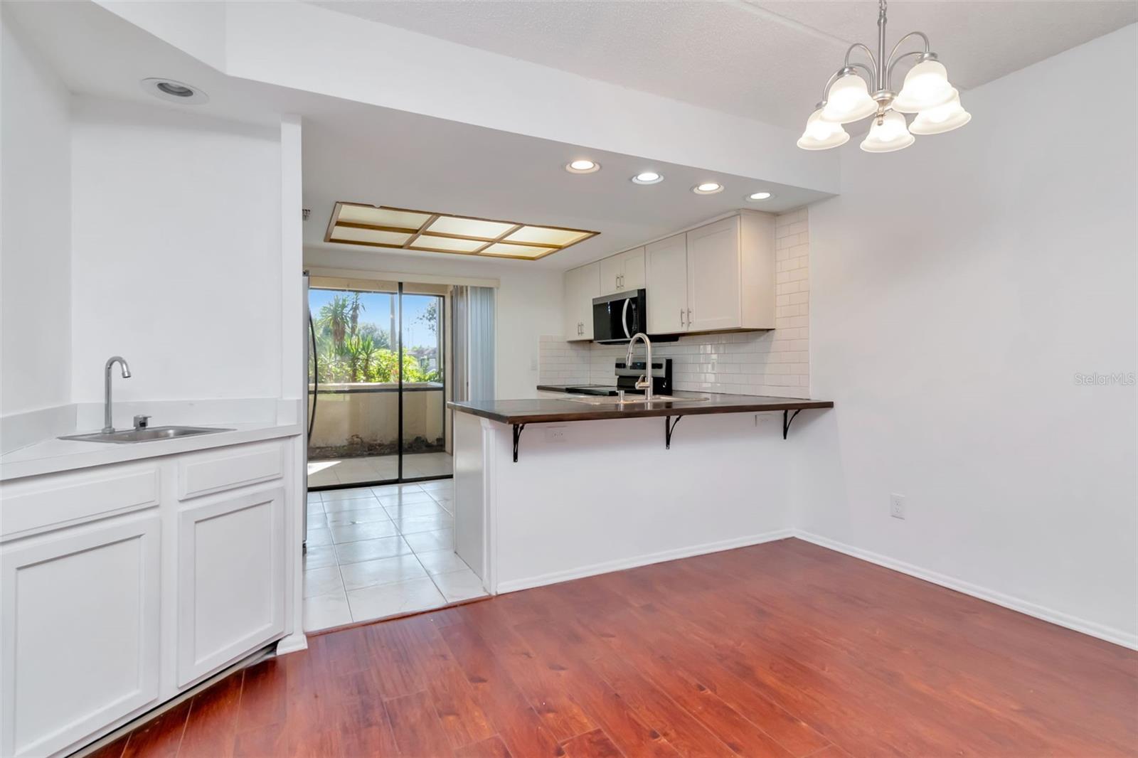 Nice size dining room
