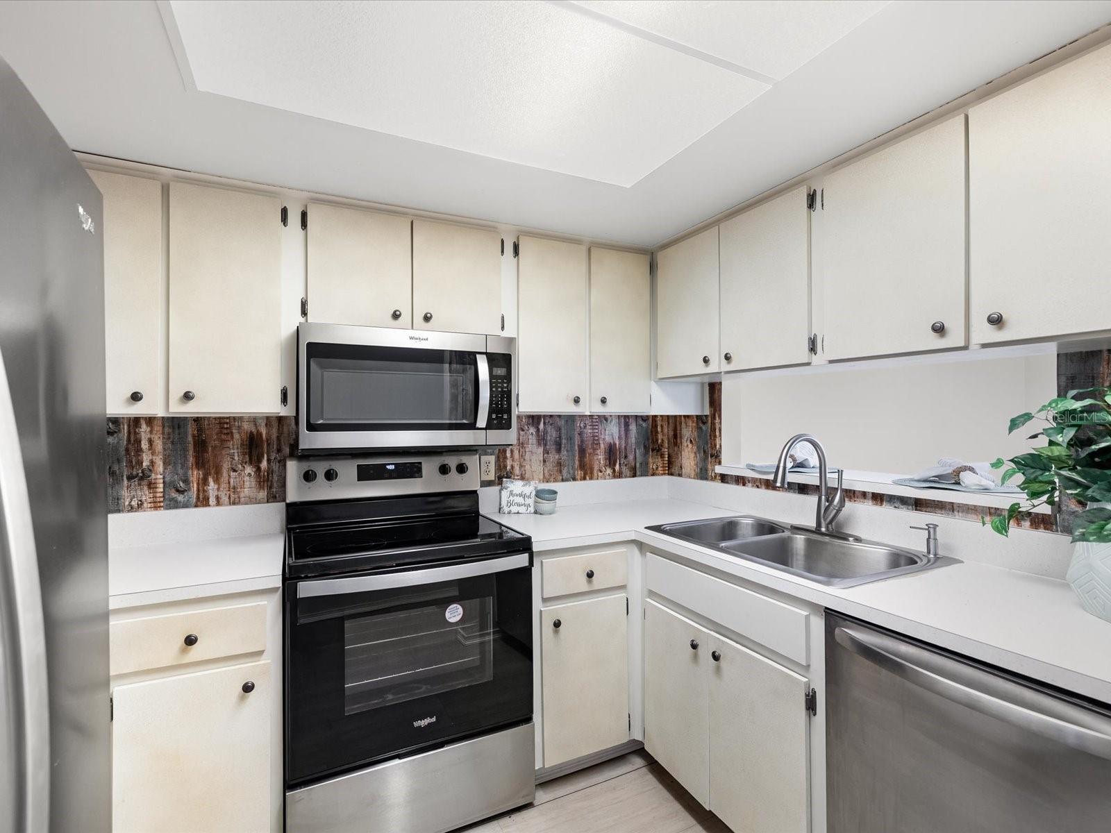 Kitchen waiting for your custom updates