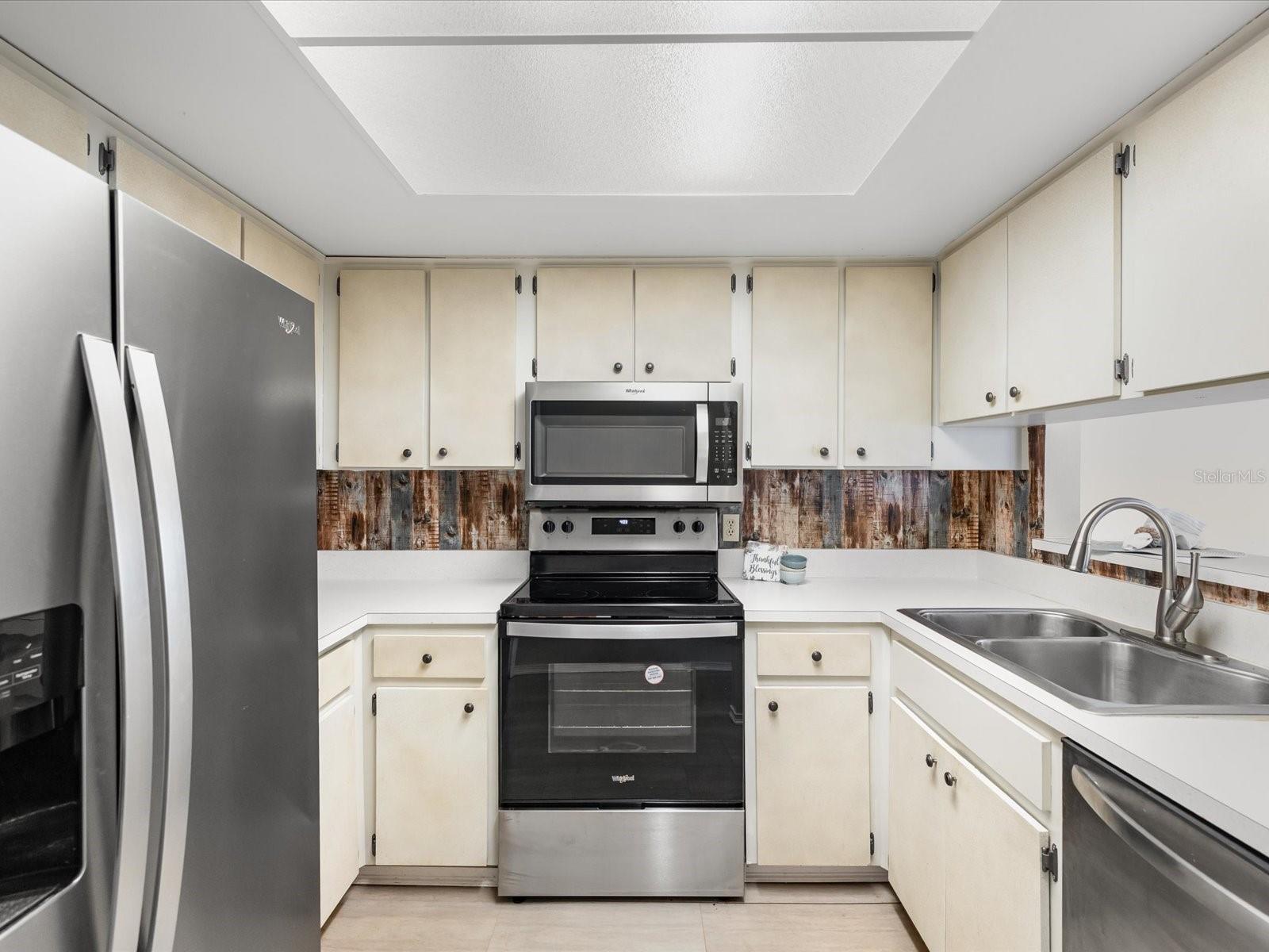 New appliances waiting for your updated cabinets