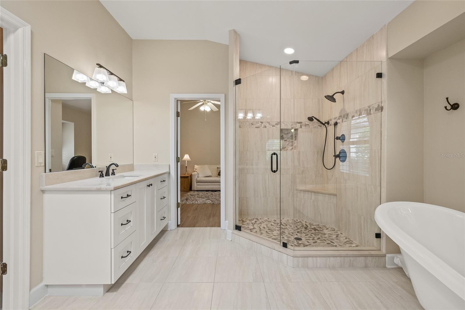 Primary bath