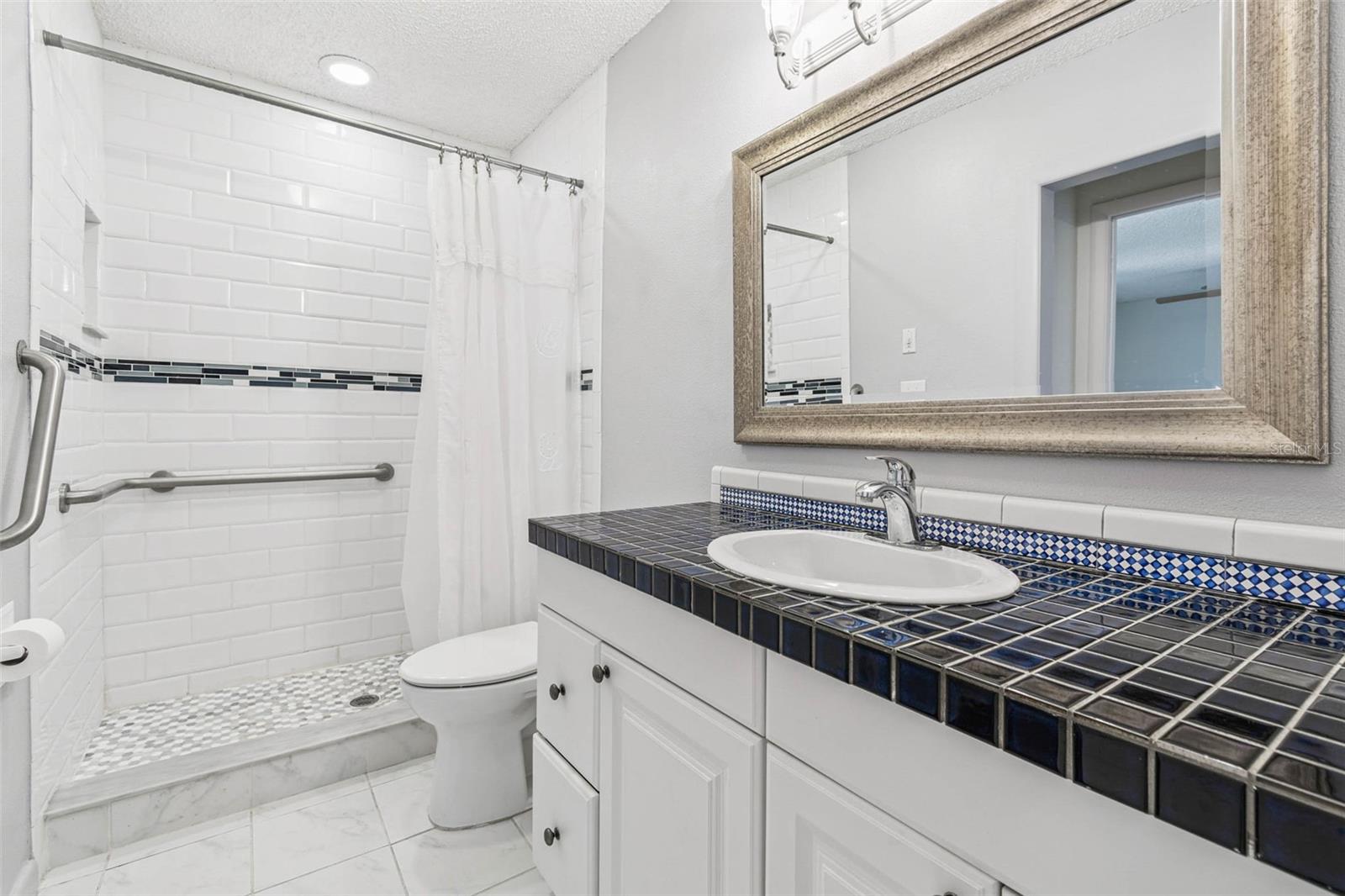 Second Bathroom3