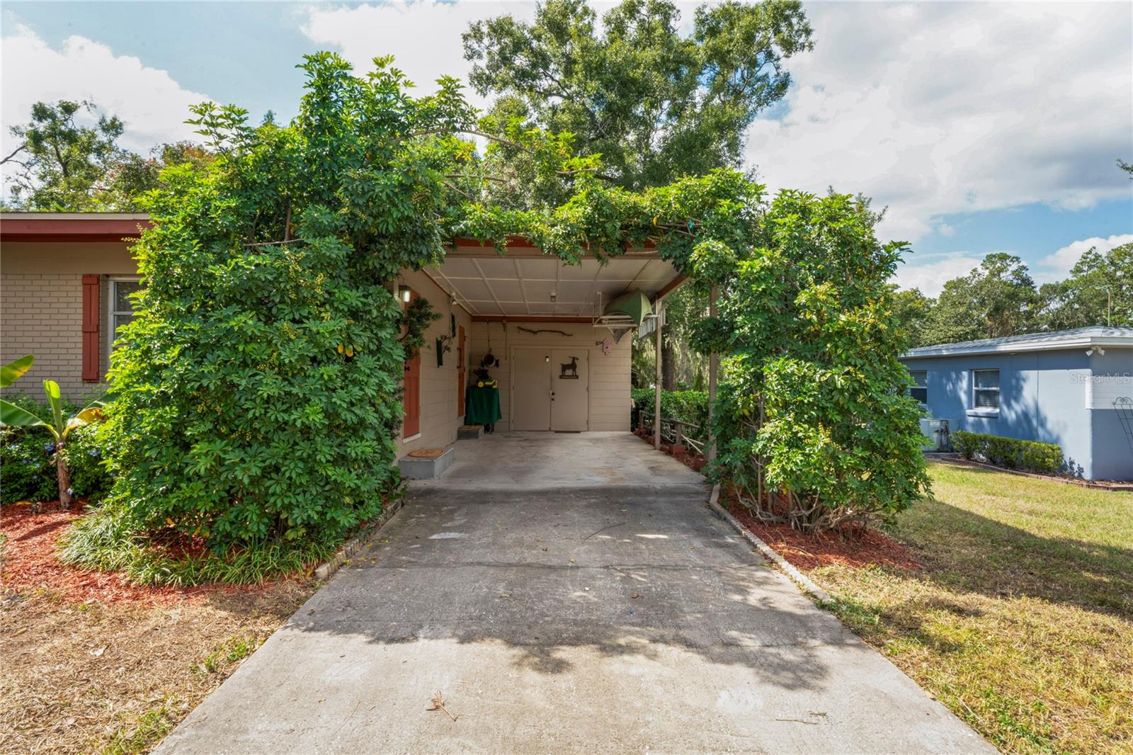 Carport