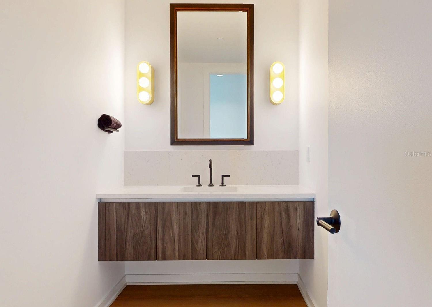 2nd Bathroom
