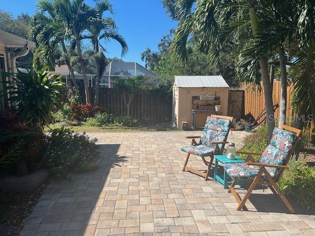Spacous Back Yard