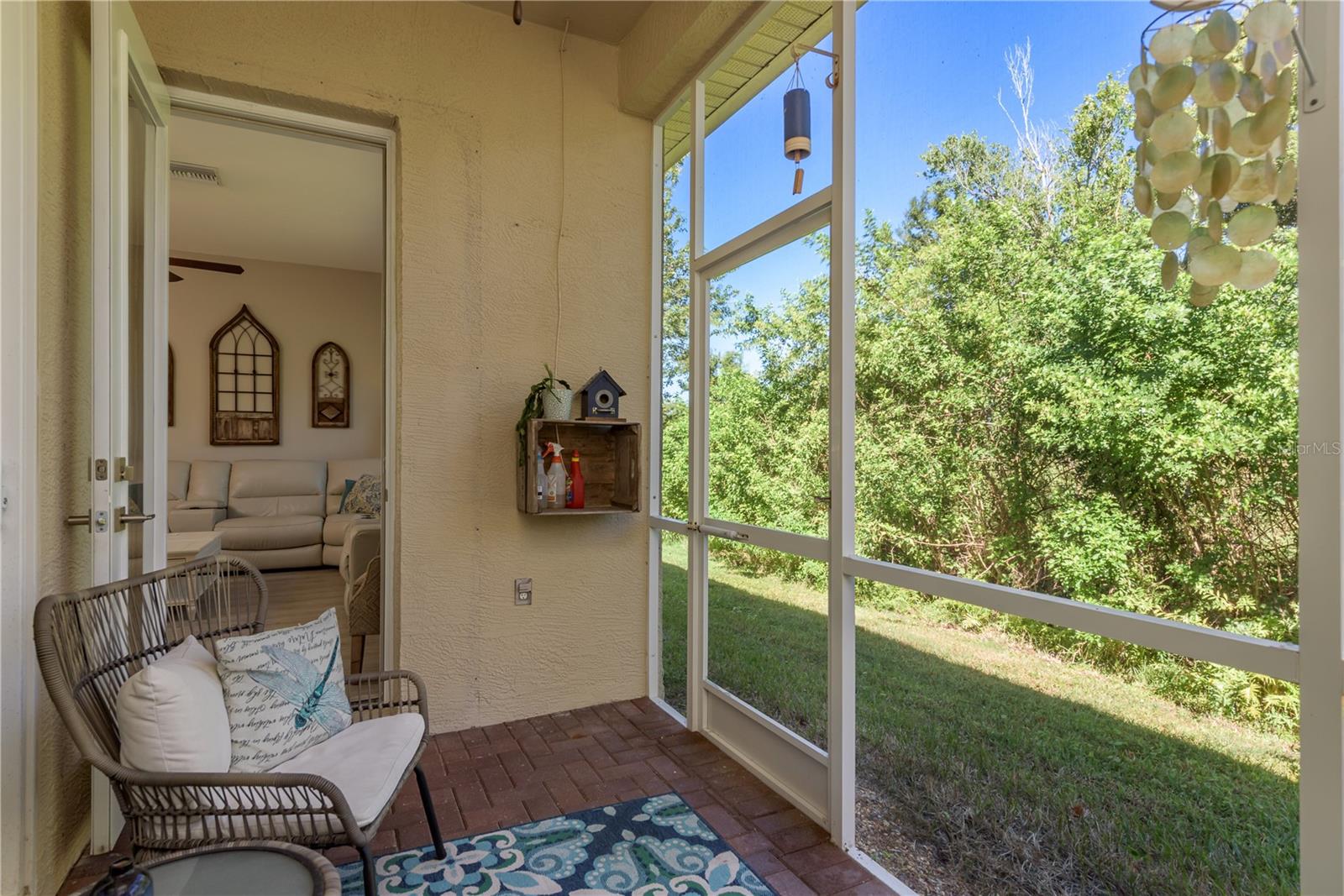 Lanai access from Living area