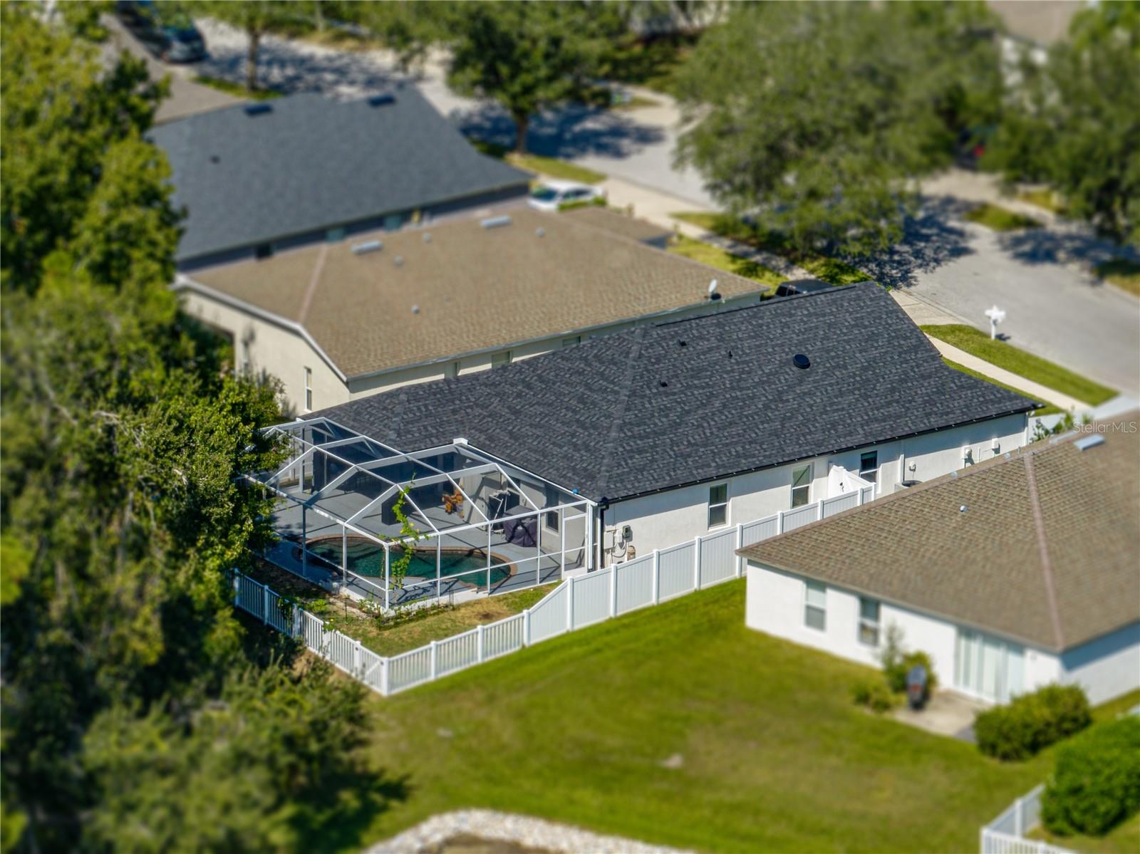 L4956676