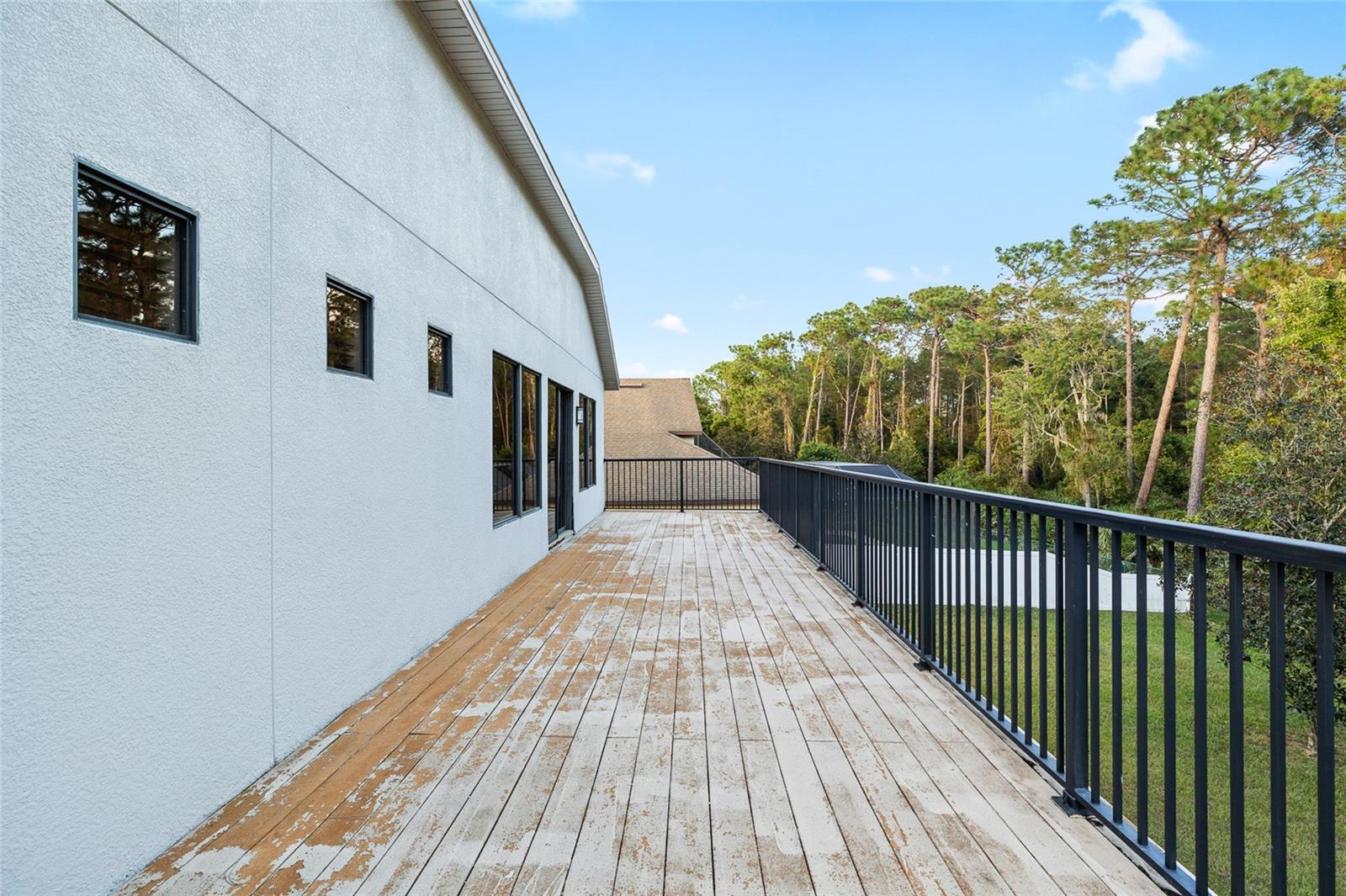 upstairs deck