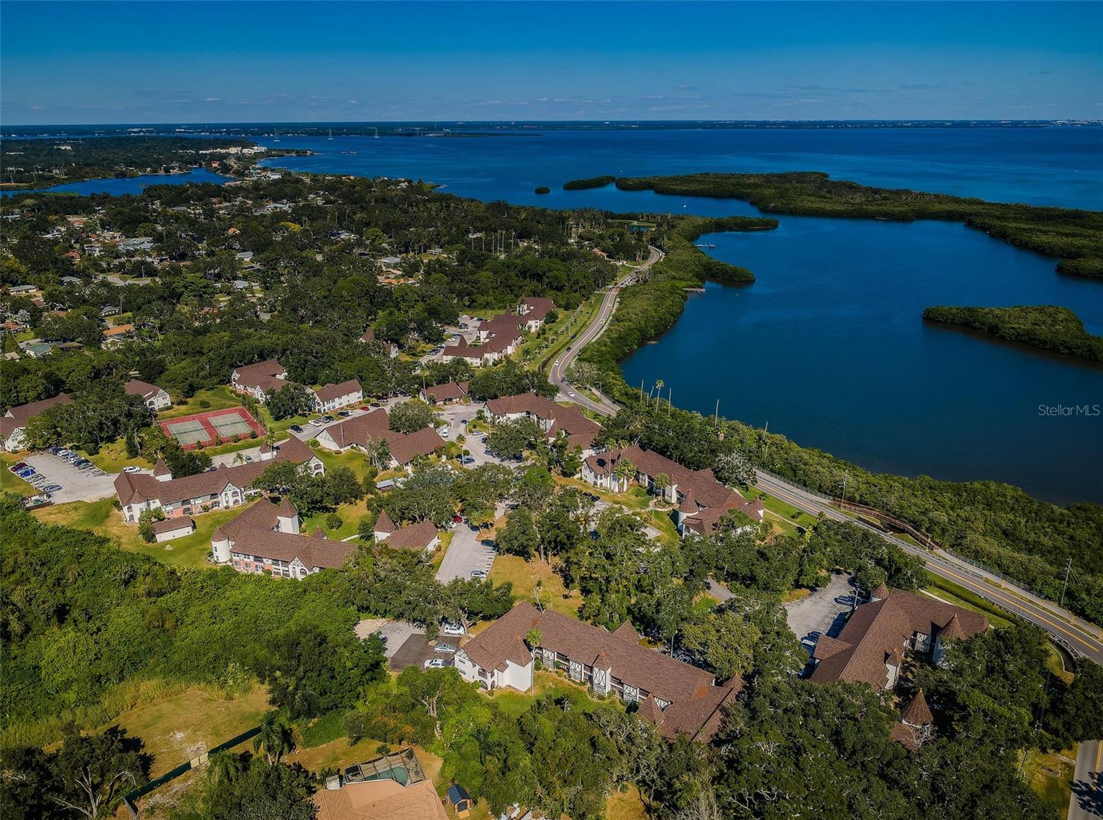 aerial view of Harbour Towne Condo