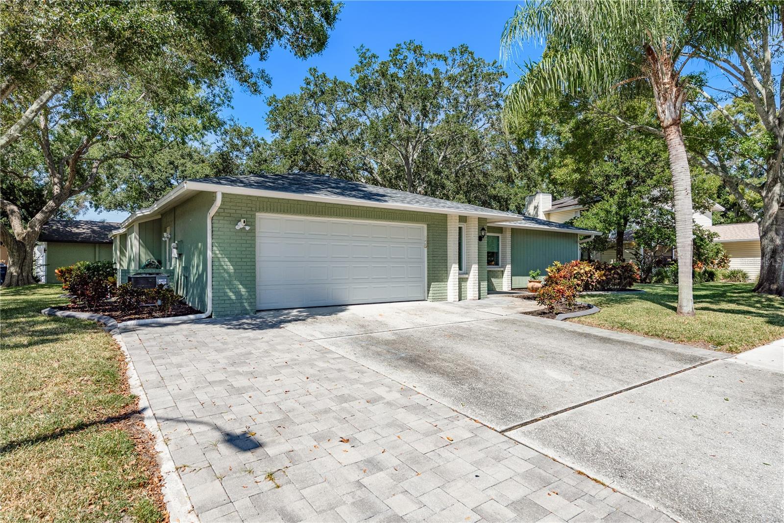 Extended Driveway!