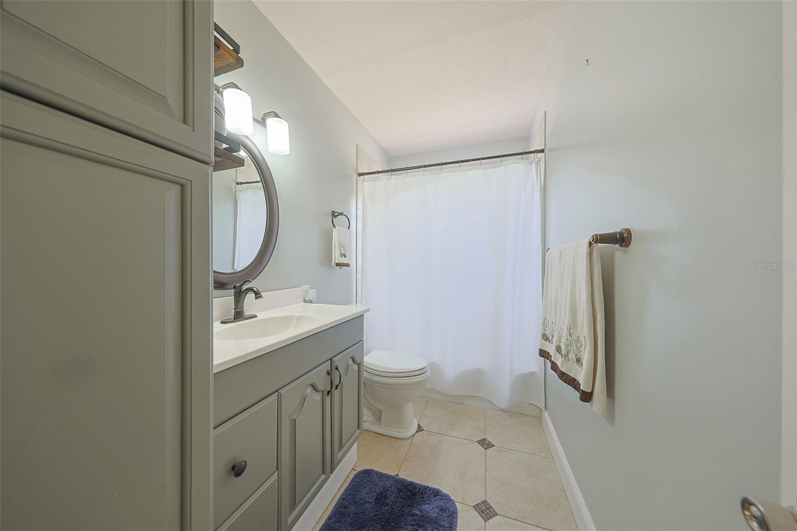 Bathroom 2