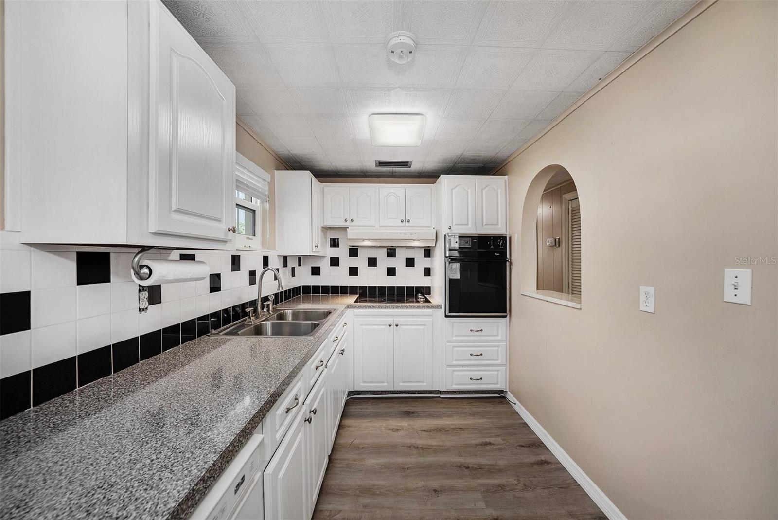 A built-in oven, cooktop, and microwave - a chef's dream