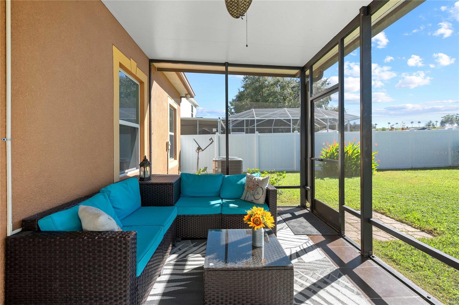 screen enclosed porch