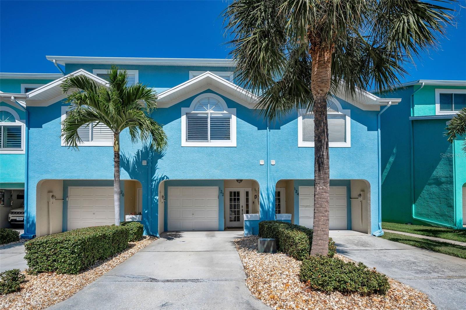 Sunset Bay Waterfront Townhome Community in IRB!