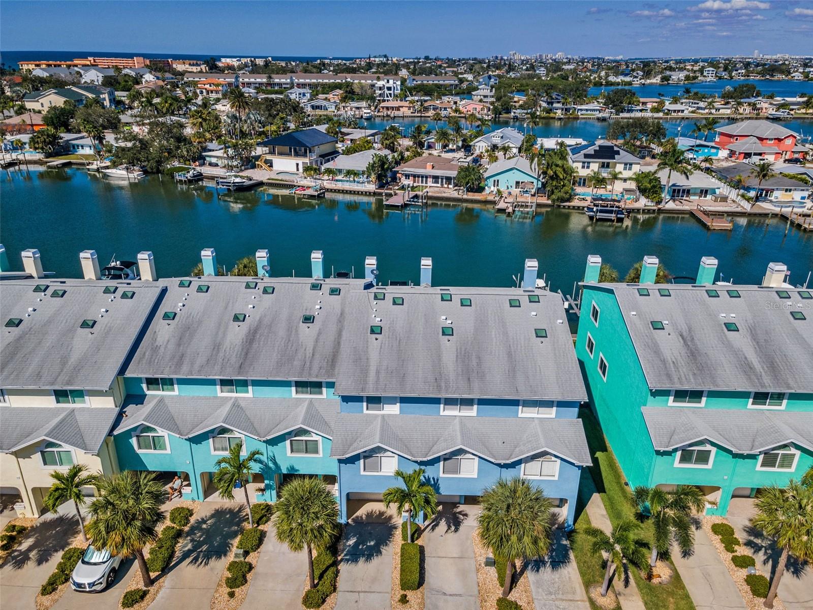 Directly on the Intracoastal Waterway and just blocks to the Gulf of Mexico!