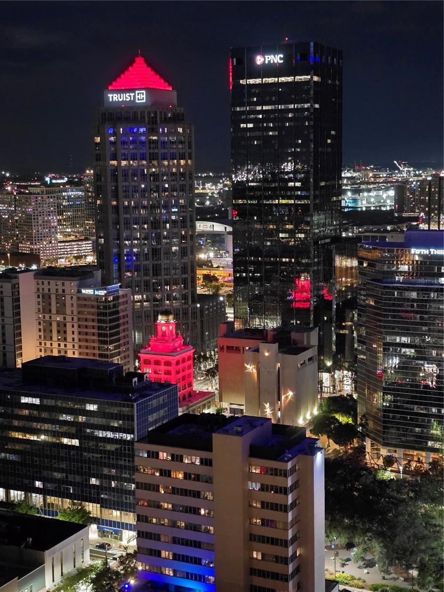 The seller will miss these views.