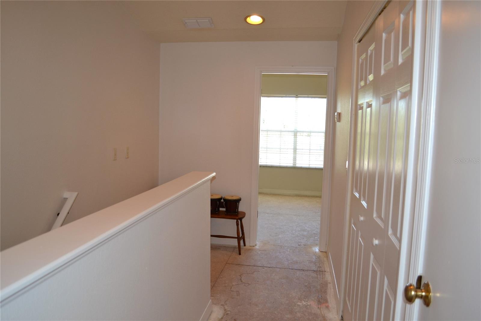 entrance to 2nd bedroom
