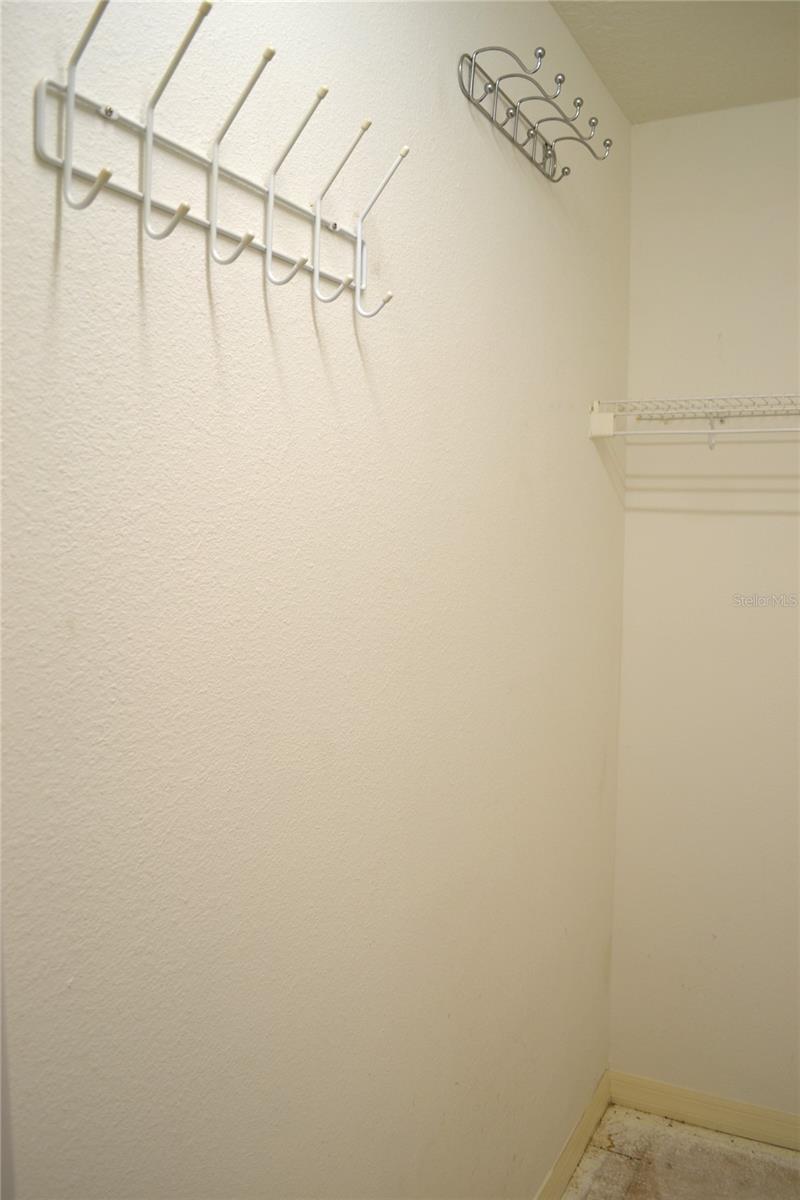 walk in closet for Primary
