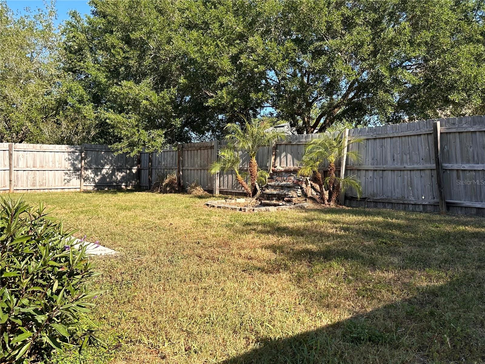 TB8439420