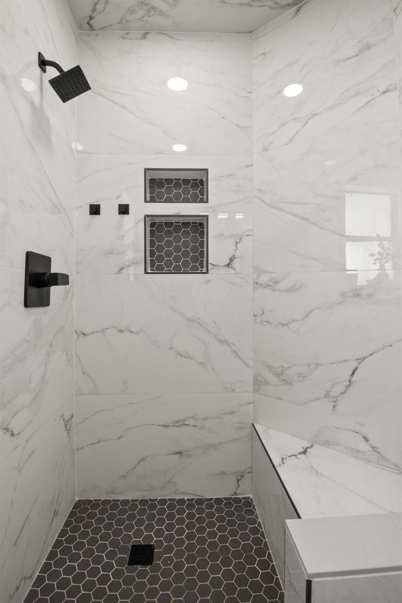En Suite Shower