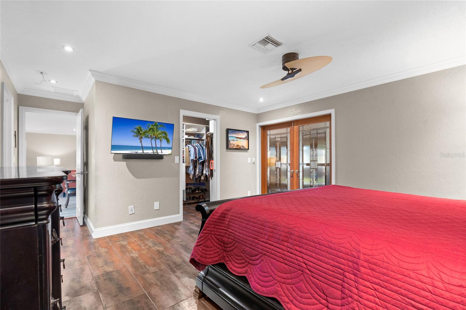PRIMARY BEDROOM