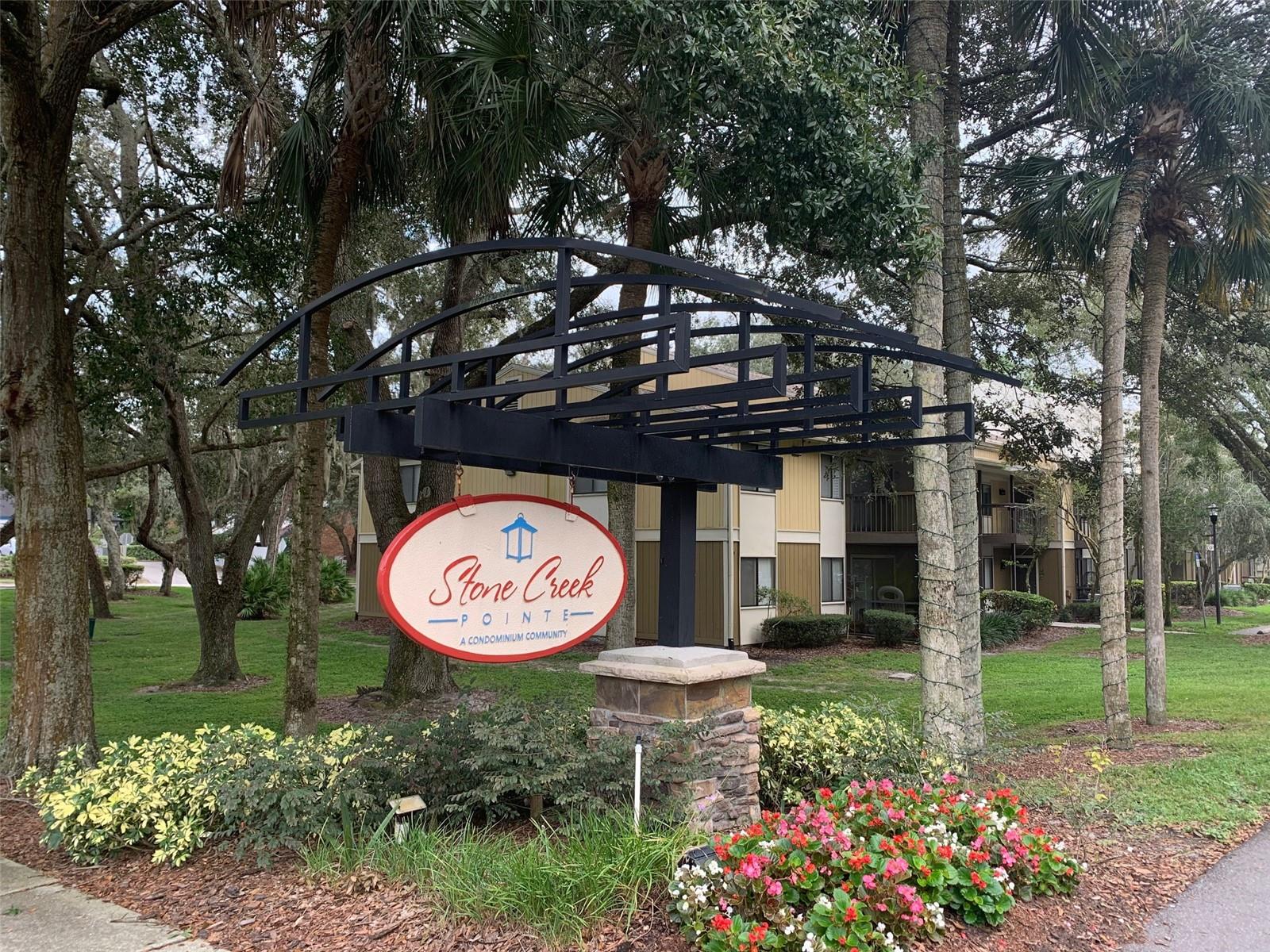 Stone Creek Community Entrance