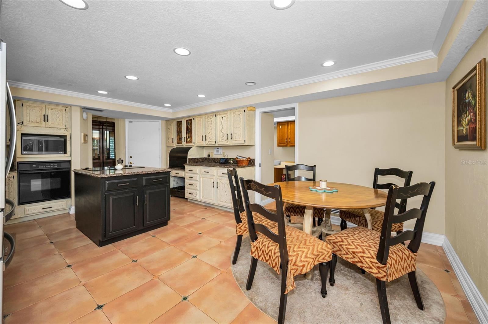 Kitchen / Dining area combination