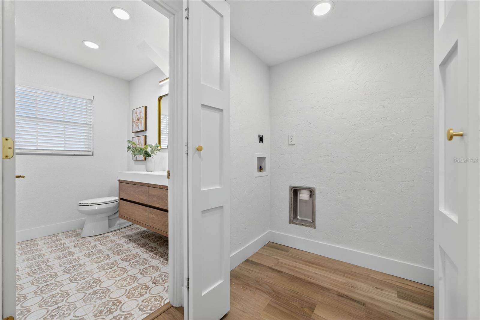 Washer and Dryer Laundry Closet