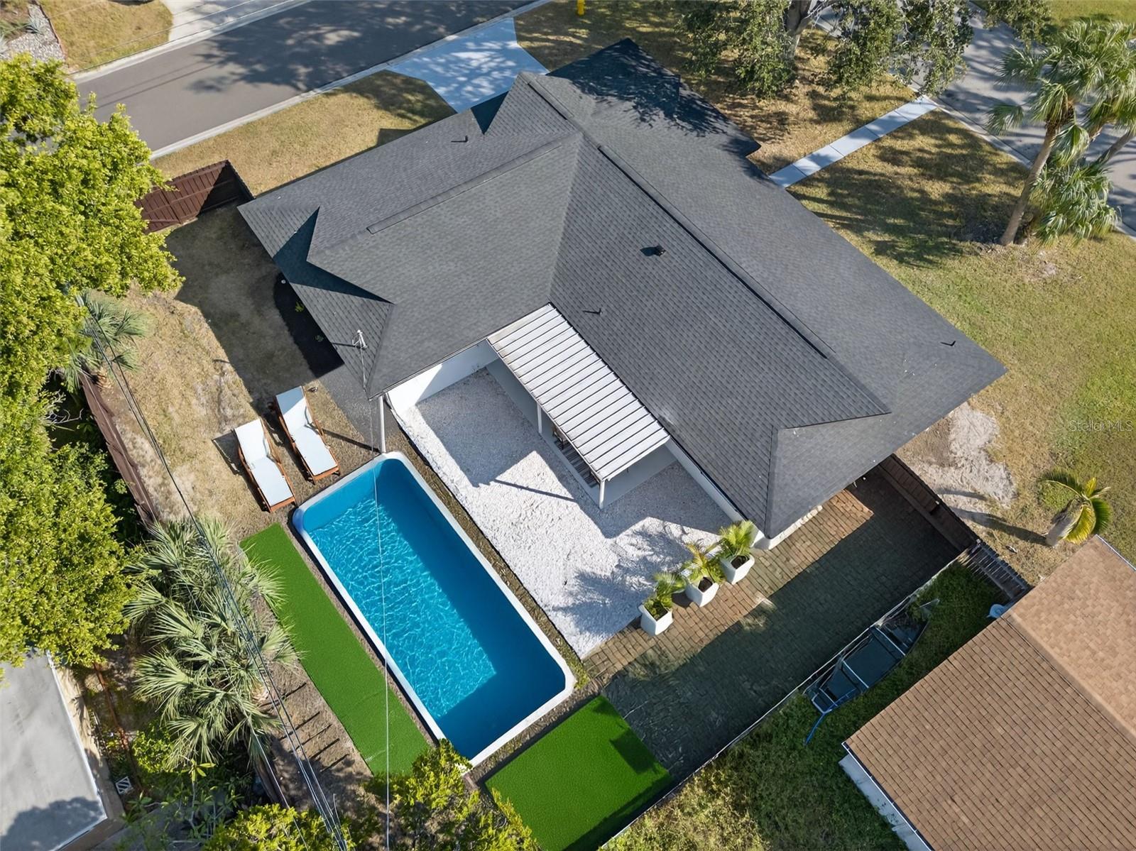 Virtually Photoshopped Pool