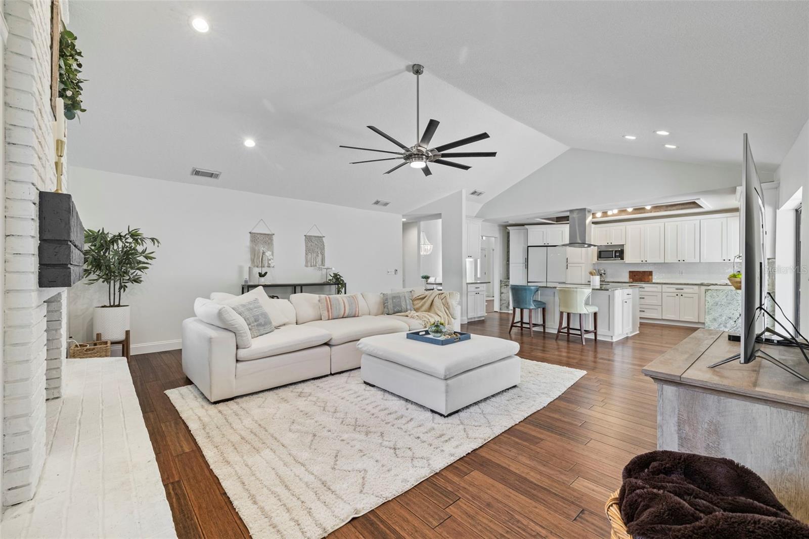 Large open living kitchen area.