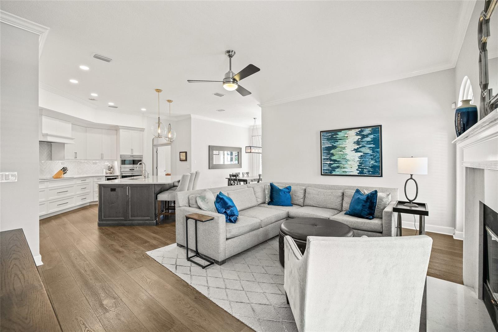 The perfect space for visiting and preparing a home cooked meal.