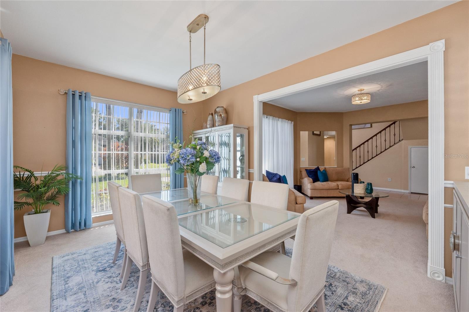 Spacious and sunny dining room