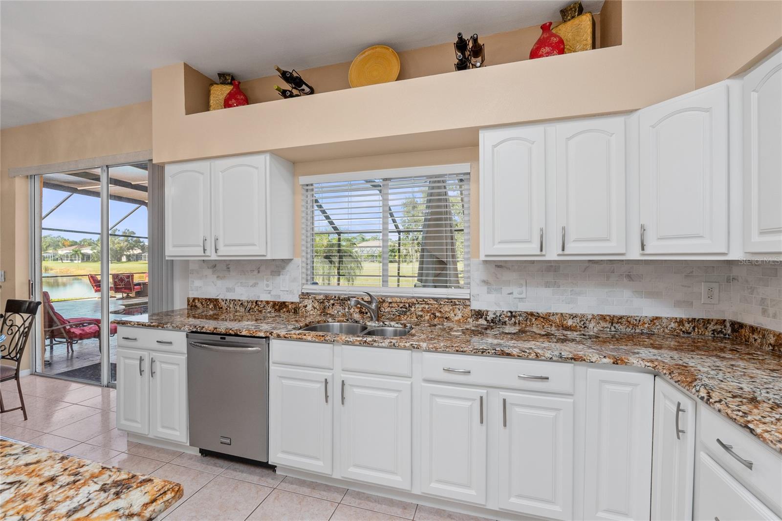 So much space to prep in this Kitchen