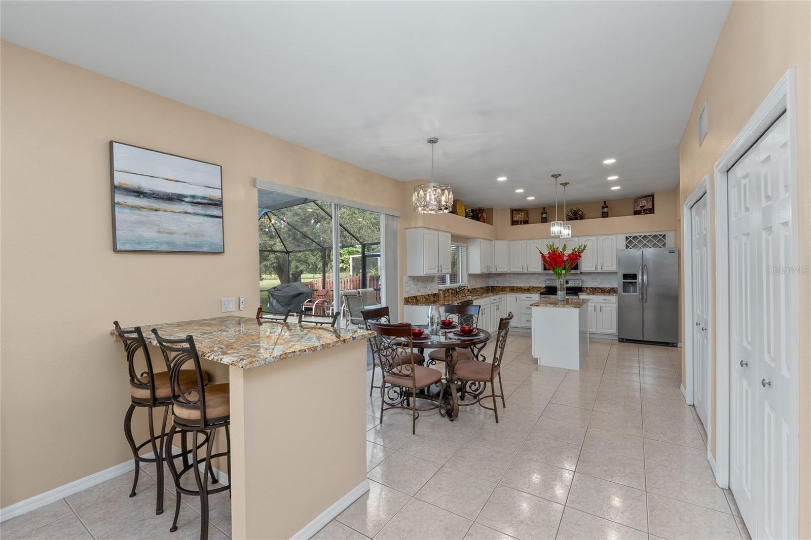 Kitchen with lots of space to dine in