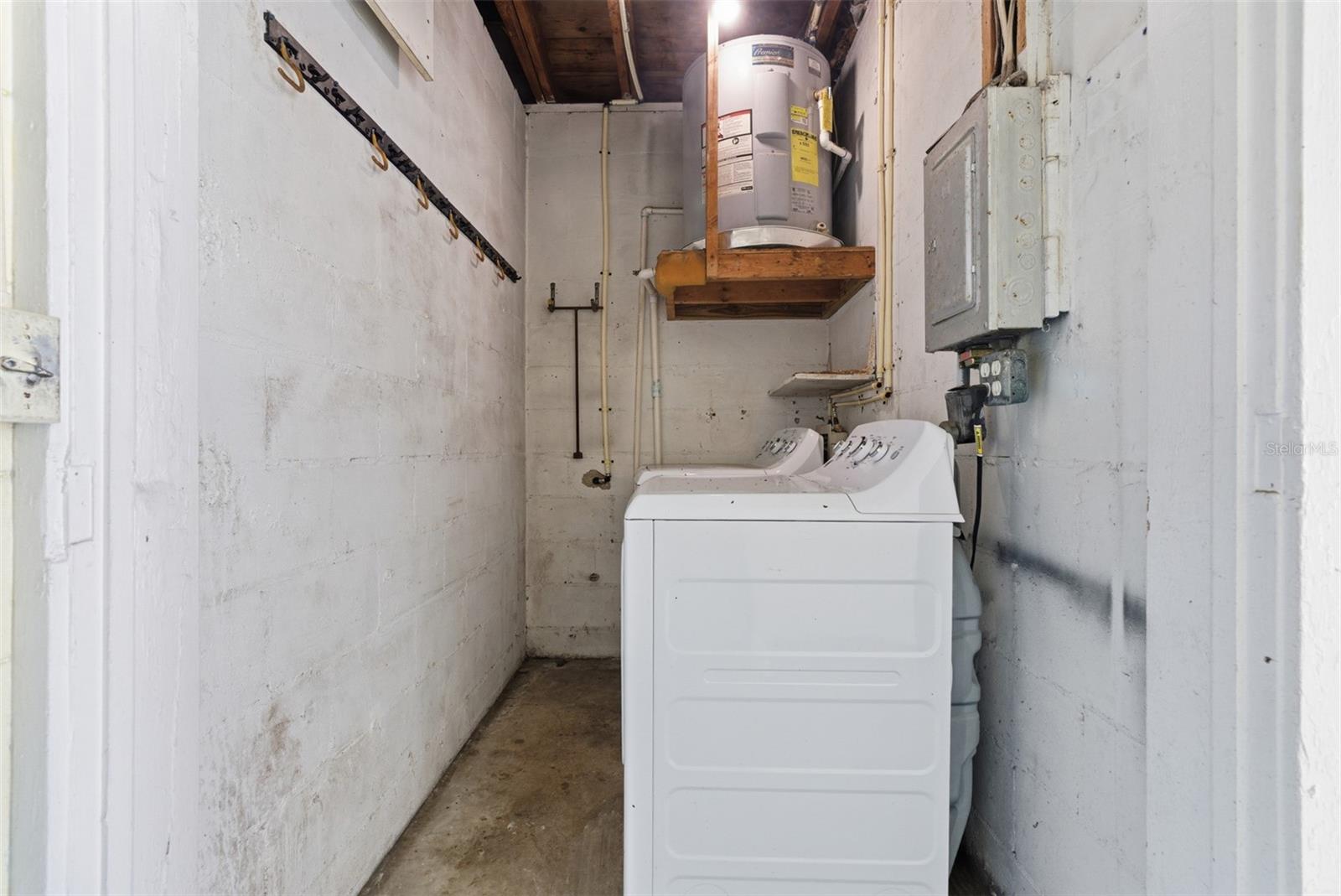 Covered exterior laundry