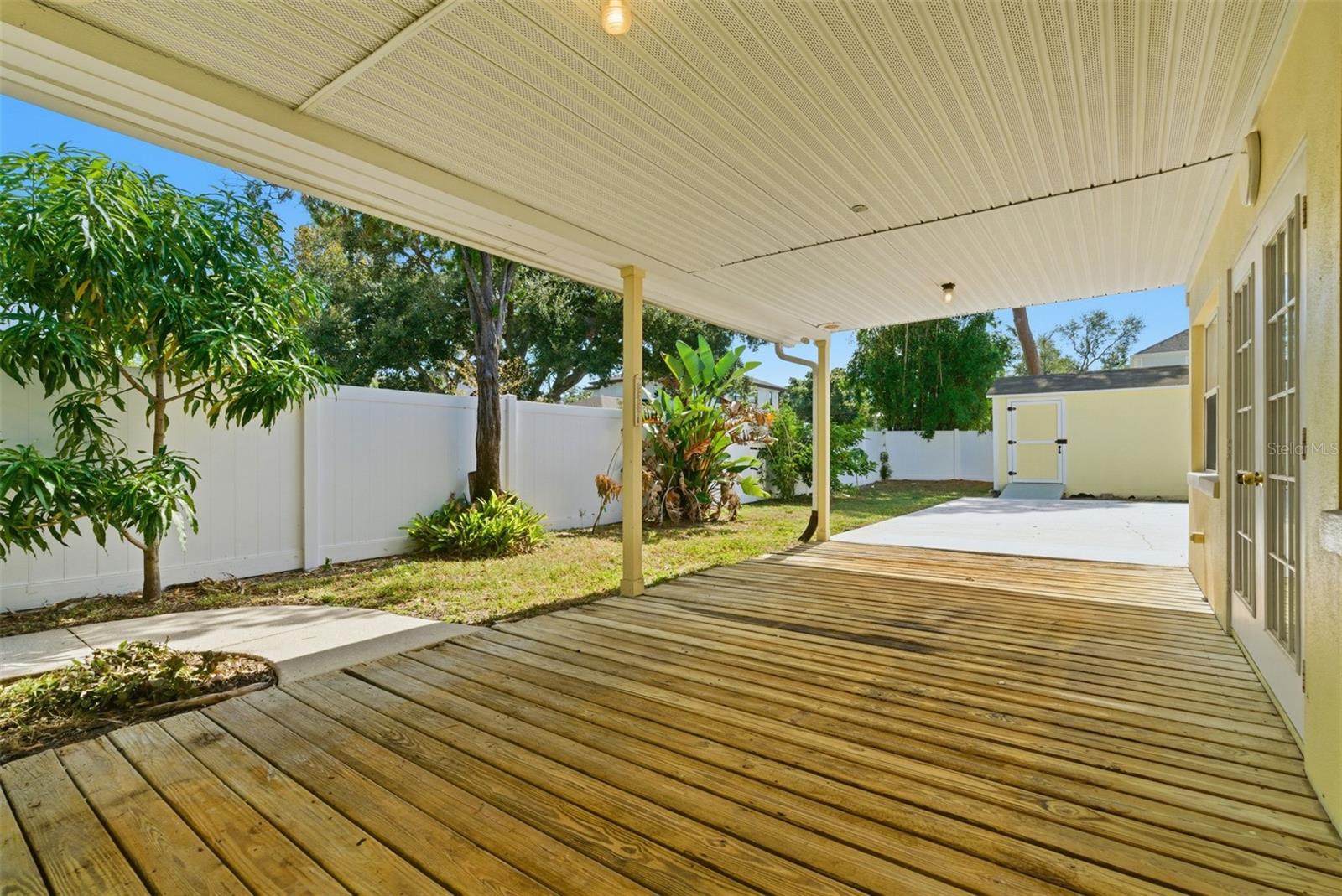 Covered rear deck