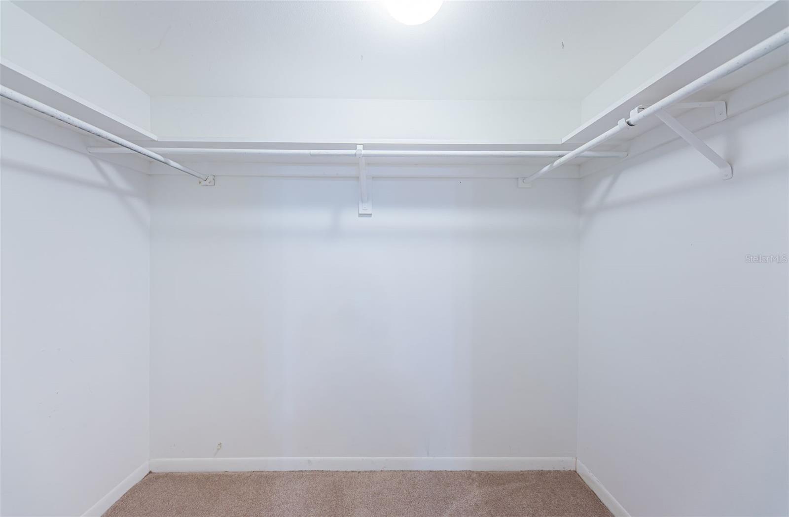 walk in closet